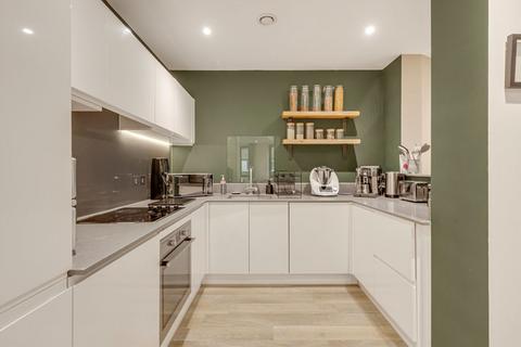 2 bedroom flat for sale, The Grange, London SE1