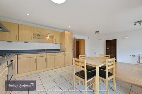 2 bedroom flat to rent, Hunt Close, London W11