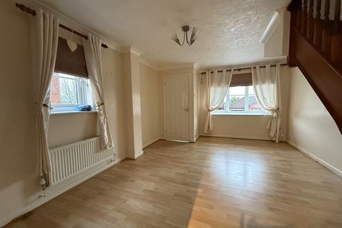 2 bedroom semi-detached house to rent, Mulberry Close, Paignton