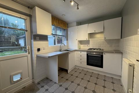 2 bedroom semi-detached house to rent, Mulberry Close, Paignton