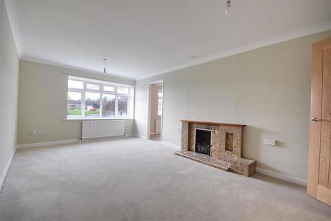 3 bedroom detached bungalow for sale, Monks Way, Northiam