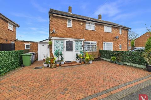 undefined, Aydon Road, Luton LU3