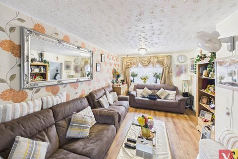 undefined, Aydon Road, Luton LU3