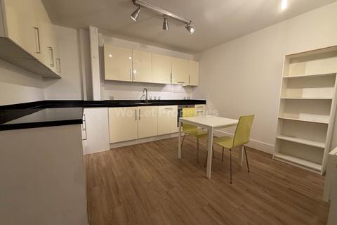 undefined, Bexley Square, Salford M3