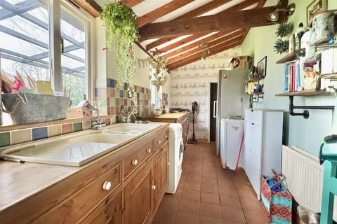 3 bedroom detached house for sale, East Church Street, Kenninghall