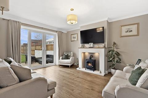3 bedroom detached house for sale, Cressing Road, Braintree, CM7