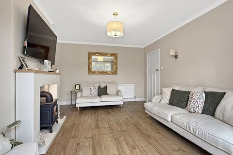 3 bedroom detached house for sale, Cressing Road, Braintree, CM7