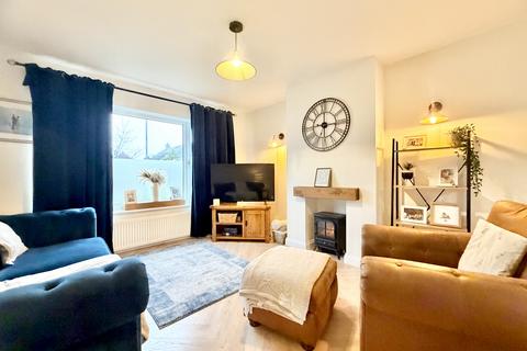3 bedroom semi-detached house for sale, Eastfield Drive, Woodlesford