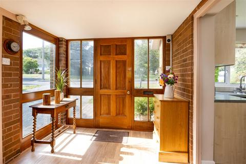 4 bedroom detached bungalow for sale, Yarmouth, Isle of Wight