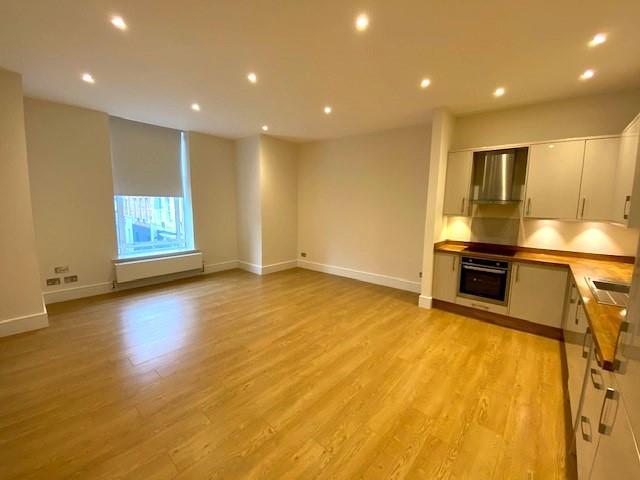 F5 Giles Street 1.jpg