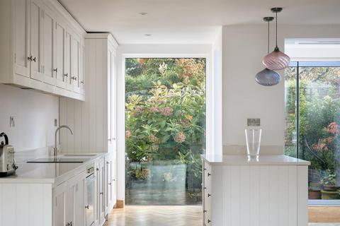 4 bedroom townhouse for sale, Strand on the Green, Chiswick, W4