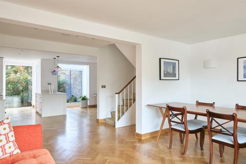 4 bedroom townhouse for sale, Strand on the Green, Chiswick, W4