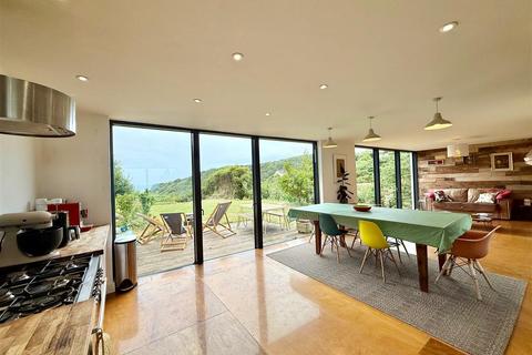 4 bedroom house for sale, Church Road, Plymouth PL9