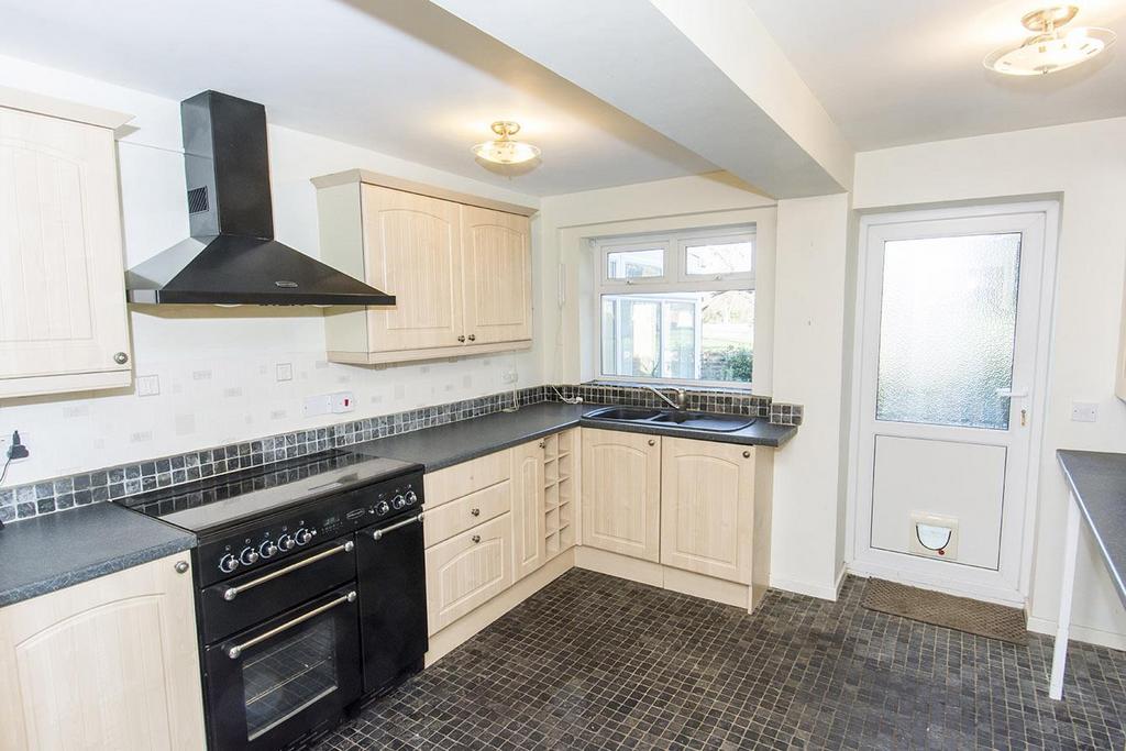 Dining/Kitchen