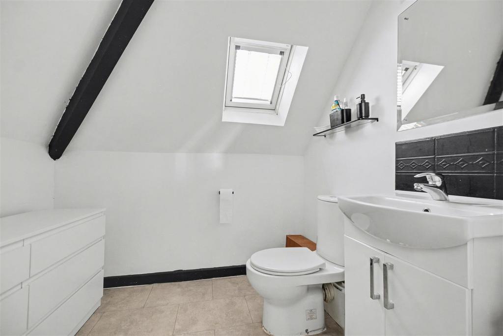 En Suite.jpeg