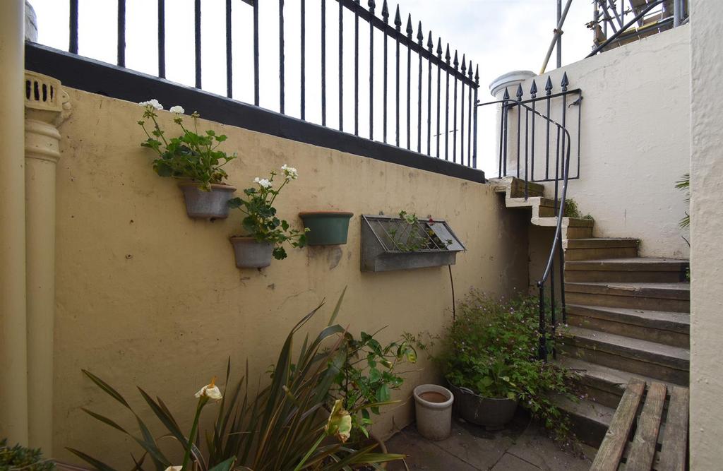 Front courtyard