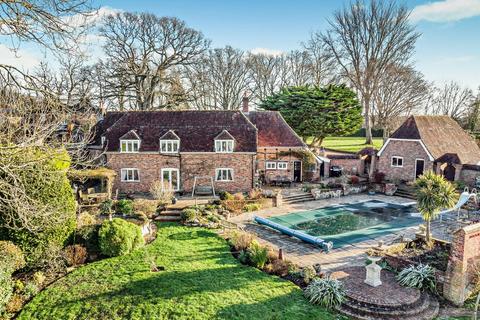 5 bedroom detached house for sale, Vicarage Lane, Curdridge, Southampton, Hampshire