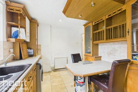 3 bedroom end of terrace house for sale, Sutcliffe Avenue, Milton Keynes