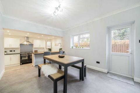 3 bedroom detached house for sale, Sternhold Avenue, London SW2
