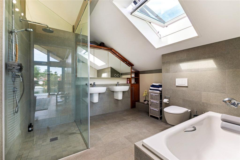 Bedroom One En Suite