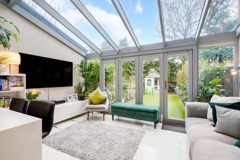 3 bedroom terraced house for sale, Elgin Road, Weybridge, Surrey KT13