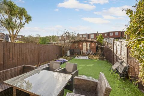 4 bedroom semi-detached house for sale, Mount Pleasant Road, Surrey KT3