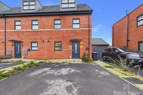 3 bedroom end of terrace house for sale, Marfleet Lane, East Yorkshire HU9