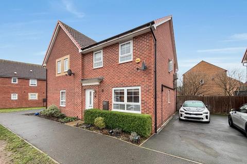 3 bedroom semi-detached house for sale, Brutus Court, North Hykeham, Lincoln