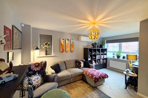 3 bedroom semi-detached house for sale, Brutus Court, North Hykeham, Lincoln