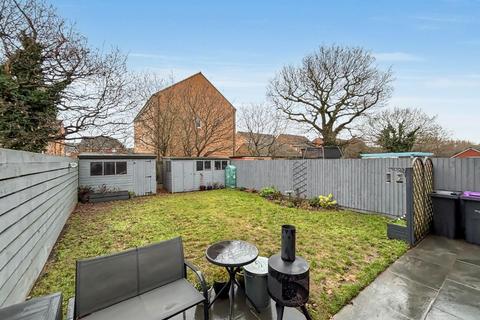 3 bedroom semi-detached house for sale, Brutus Court, North Hykeham, Lincoln