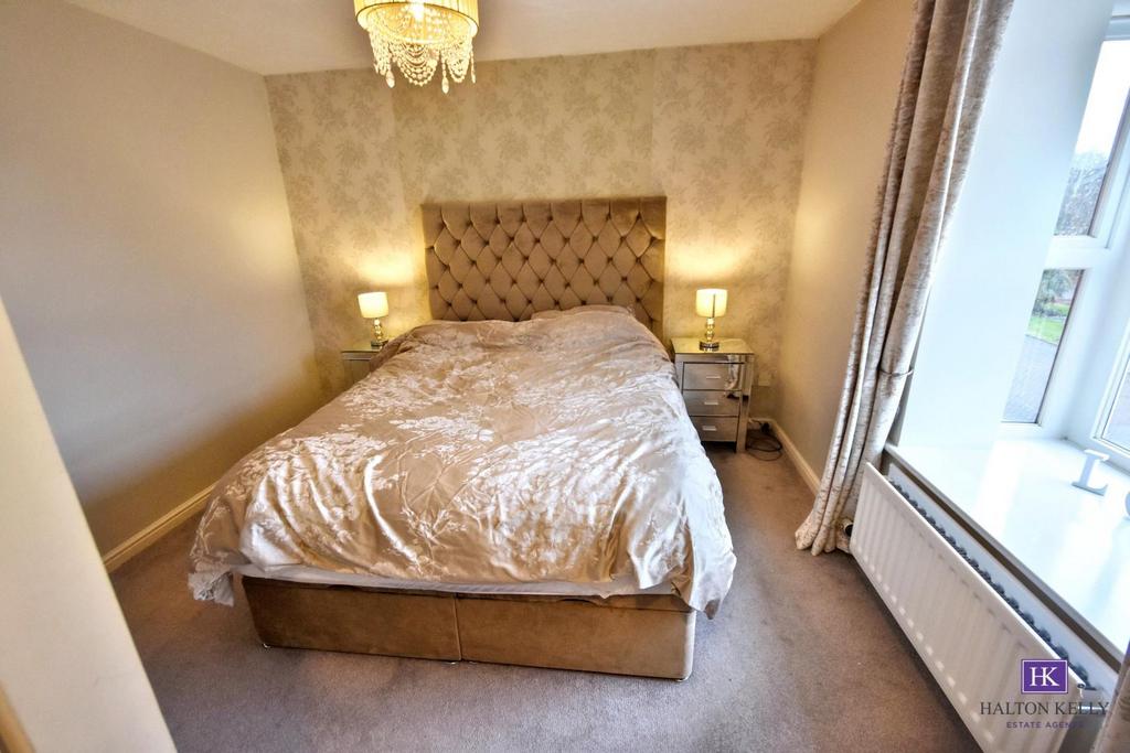 Main bedroom