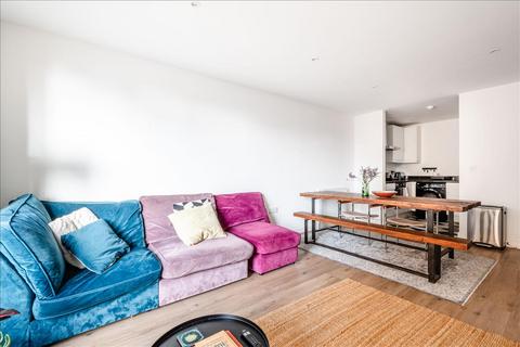 1 bedroom apartment for sale, Cordwainer House, London Fields, E8