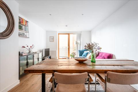 1 bedroom apartment for sale, Cordwainer House, London Fields, E8