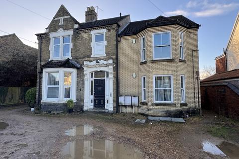 undefined, Flat 4, 200 Lincoln Road, Peterborough, Cambridgeshire PE1 2NQ