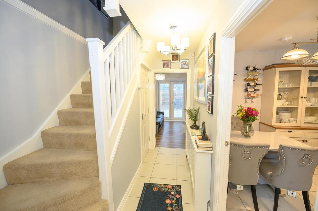 Hallway.jpg