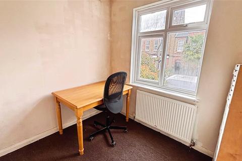 4 bedroom house to rent, Endymion Road, London SW2