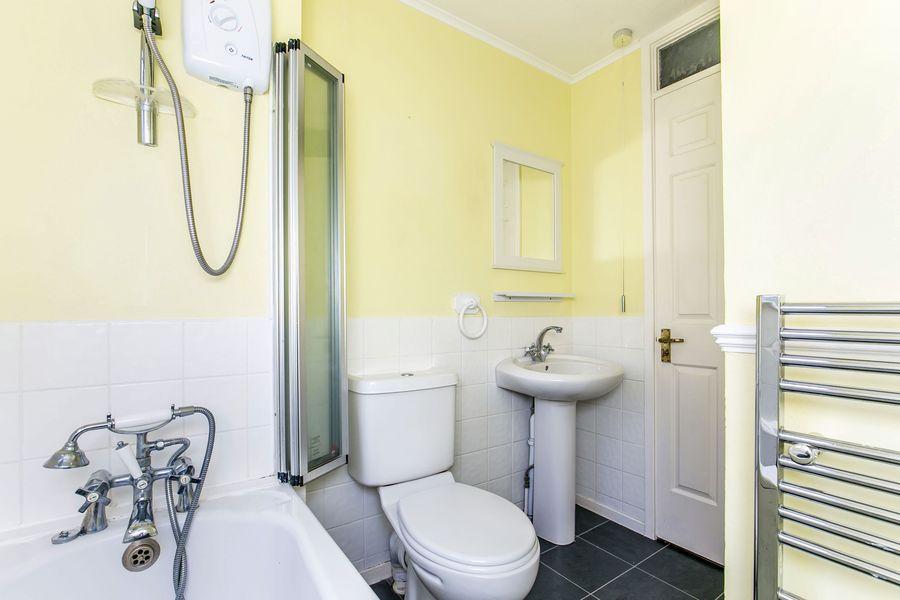 Bath resized.jpg