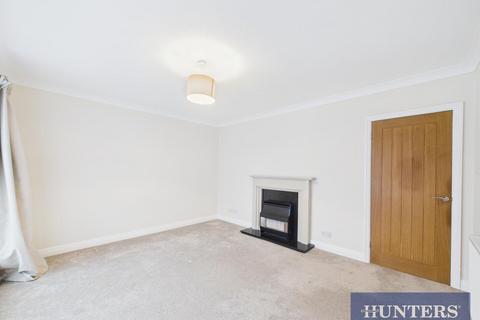 2 bedroom semi-detached bungalow for sale, Oatland Road, Bridlington