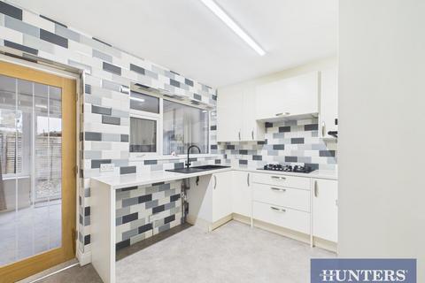 2 bedroom semi-detached bungalow for sale, Oatland Road, Bridlington