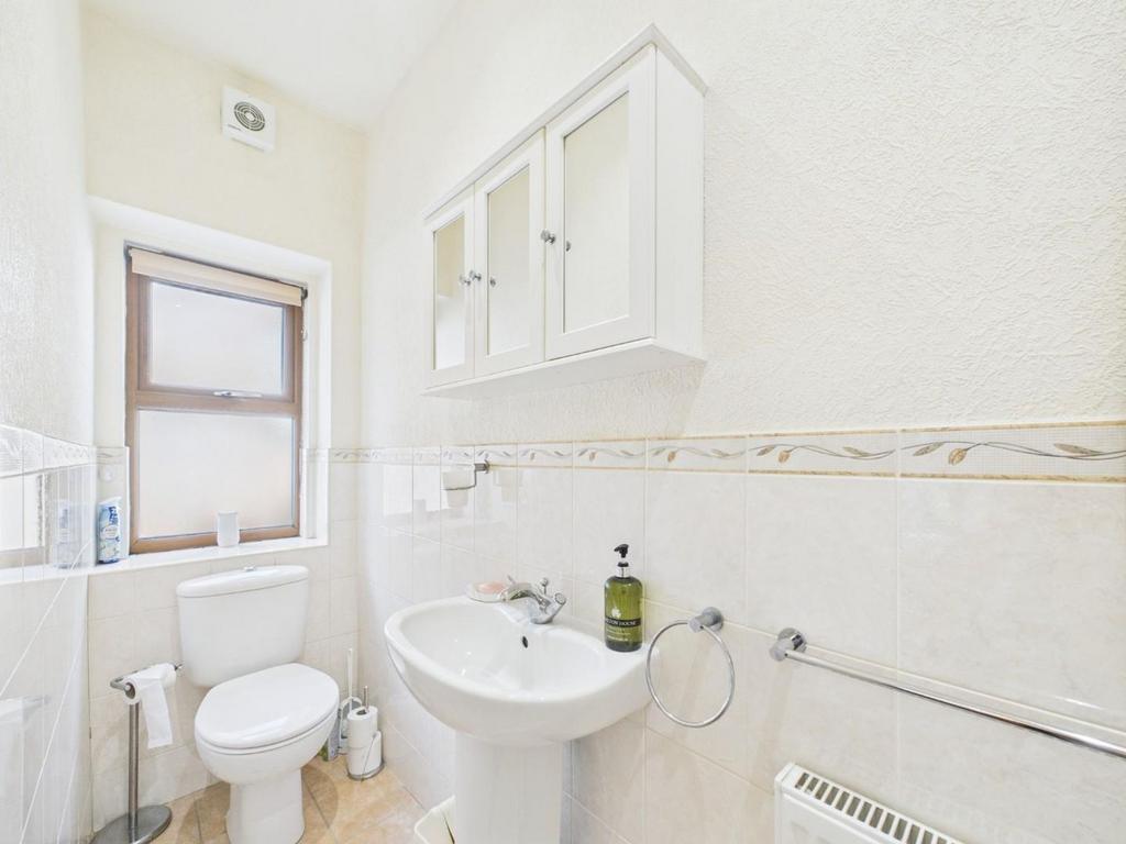 Ensuite Shower Room