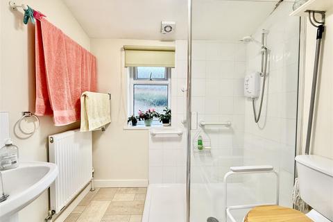 undefined, Quarry Road, Swindon