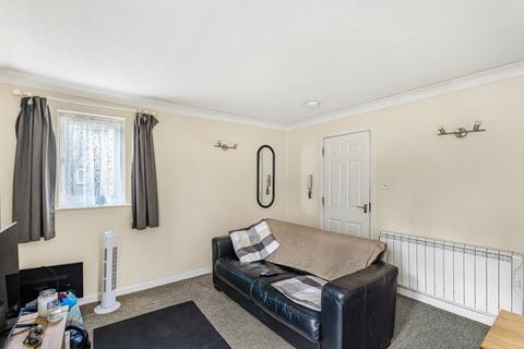 undefined, Kelham Hall Drive, Wheatley, OX33