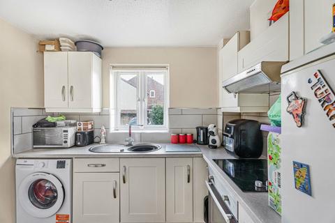 undefined, Kelham Hall Drive, Wheatley, OX33
