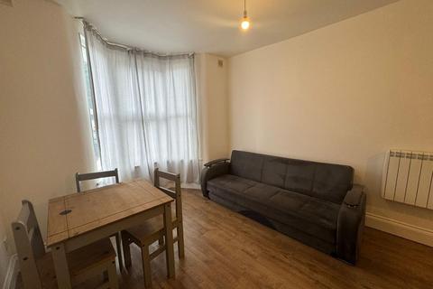 undefined, Nags Head Road, Enfield