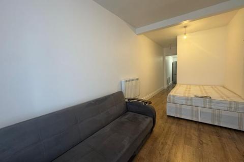 undefined, Nags Head Road, Enfield