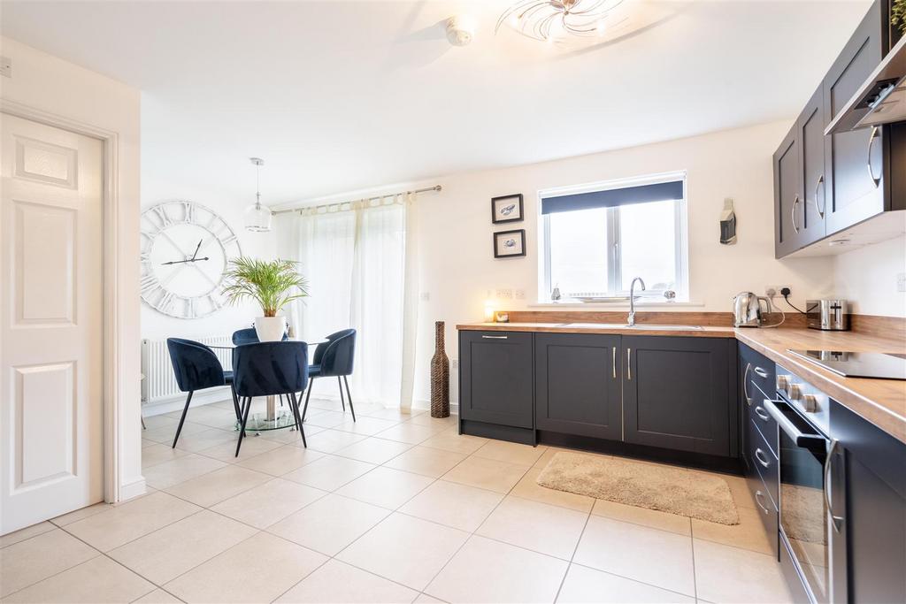 Kitchen / Diner