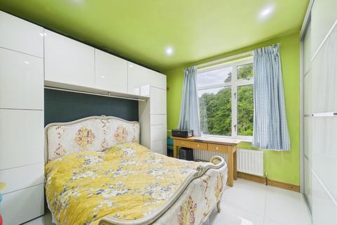undefined, Greenhill, Matlock DE4