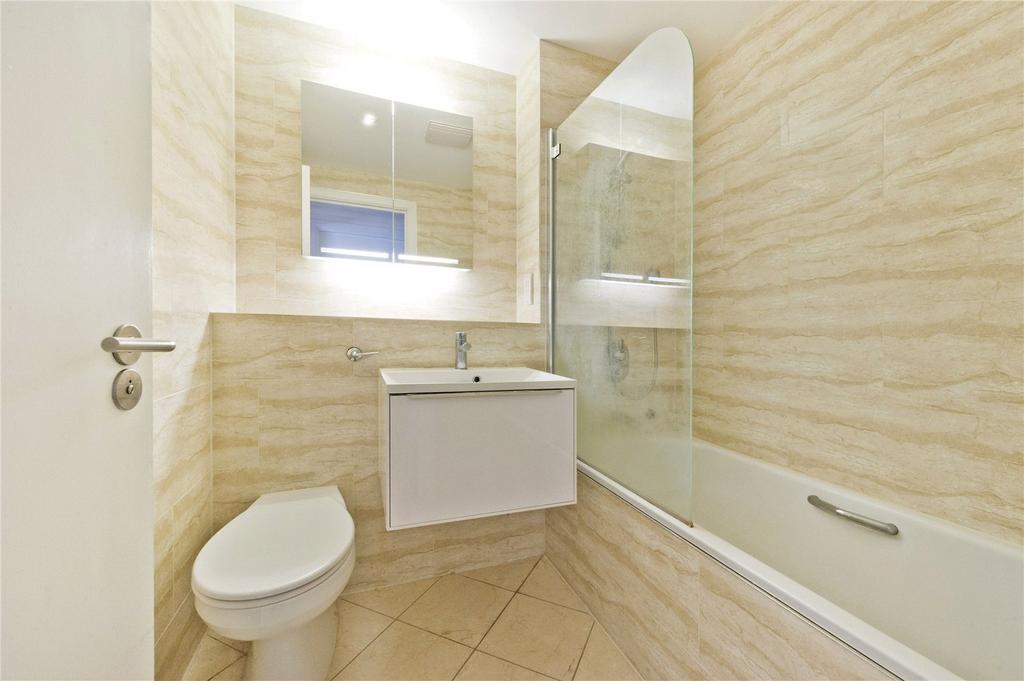 En Suite Bathroom