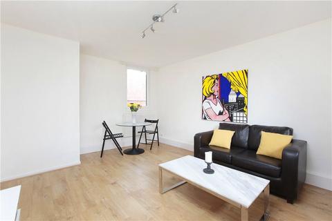 1 bedroom flat to rent, Hanson Close, Balham, London