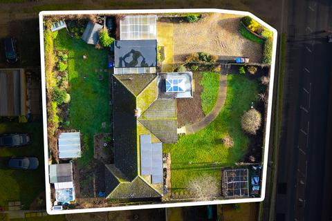 3 bedroom bungalow for sale, Bury Road, Newmarket CB8